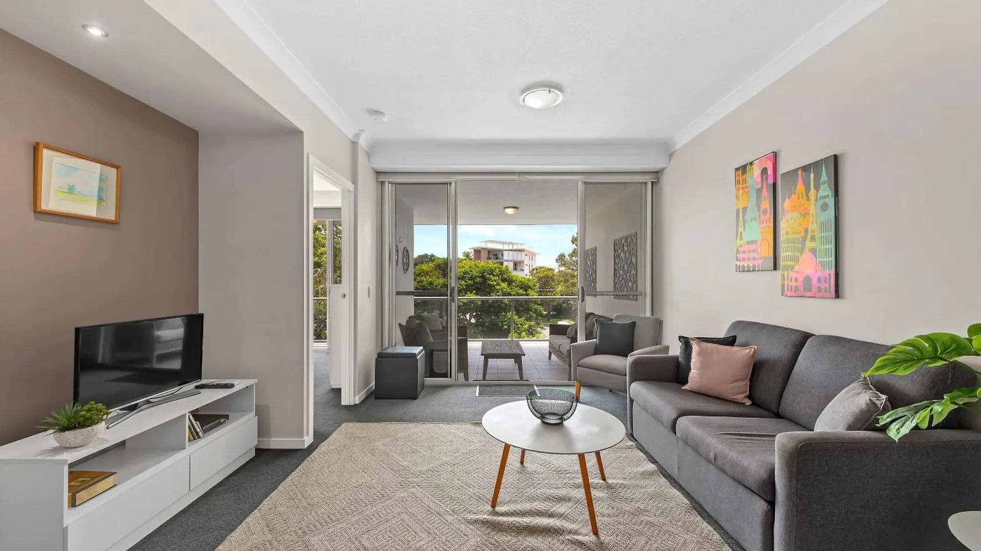 Spacious 2Br Close To Uq, Shops With 2Parking & Pool Brisbane